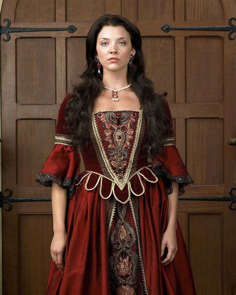 tudor gowns|the tudors anne boleyn outfits.